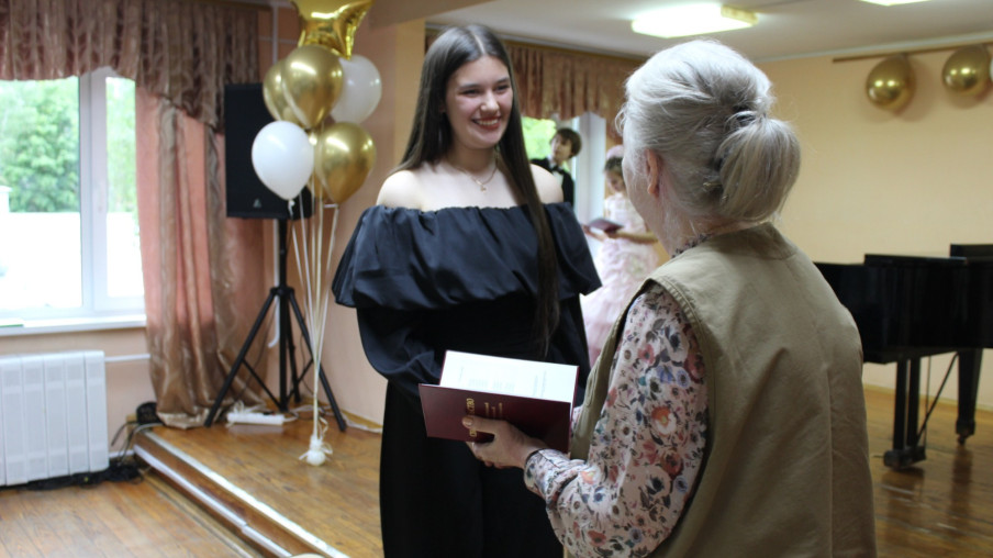 В добрый путь, выпускники! 5