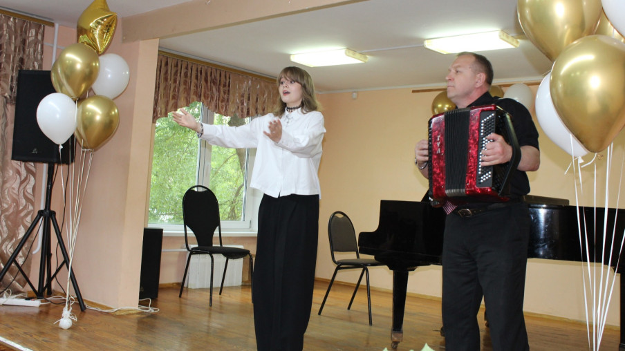 В добрый путь, выпускники! 43